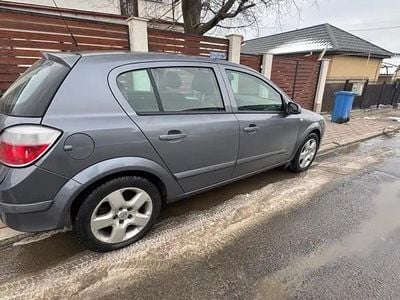 Utilizat 2006 Opel Astra Hatchback | 1.500 EUR (Preț OK)