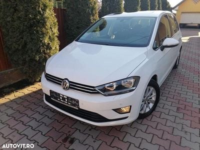 Second-hand VW Golf VII Highline 125 CP (91 kW) 2015 Culoarealb