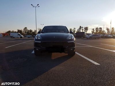 second-hand Porsche Cayenne 4.2 L S