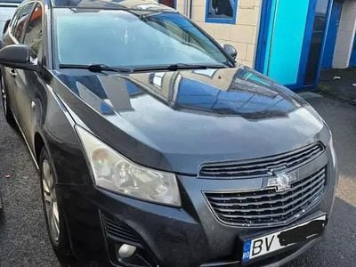Second-hand Chevrolet Cruze 163 CP (119 kW) 2012 Negru Break