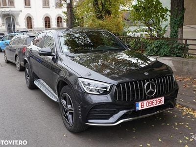 Mercedes GLC300