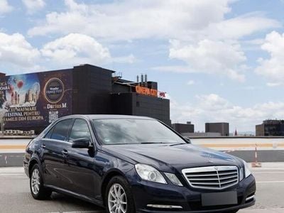Mercedes E220