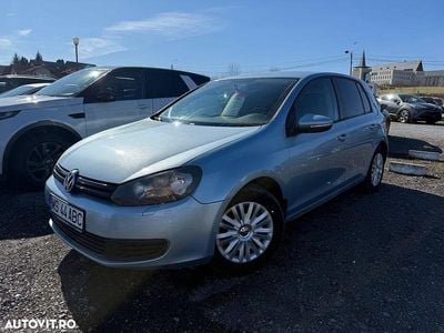 Second-hand VW Golf VII Highline 110 CP (80 kW) 2012 Culoarealbastru Hatchback
