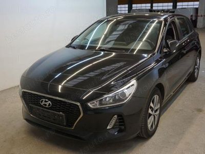 second-hand Hyundai i30 1.6 CRDi Trend - Diesel - Manual - 110 hp