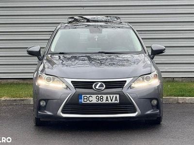 Lexus CT200h
