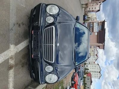 Negru Utilizat 1999 Mercedes E280 Break | 3.000 EUR