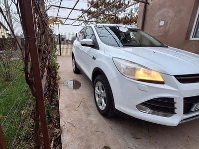 Second-hand Ford Kuga Trend 140 CP (102 kW) 2013 Culoarealb SUV