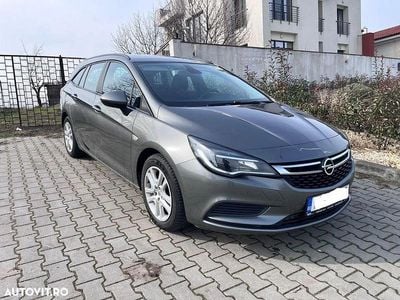 Second-hand Opel Astra 110 CP (80 kW) 2018 Culoaregalbeuriu Break
