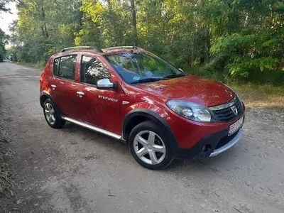 Visiniu Utilizat 2012 Dacia Sandero Stepway Hatchback | 3.950 EUR