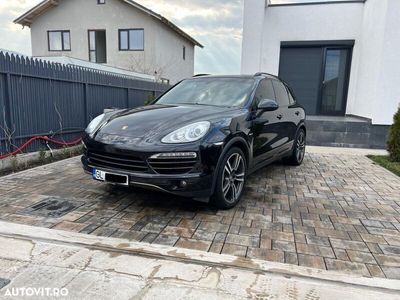 second-hand Porsche Cayenne 3.0 L V6