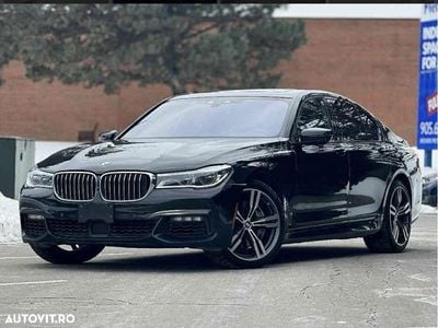Second-hand BMW 750 Exclusive 530 CP (389 kW) 2018 Culoarenegru Berlinǎ