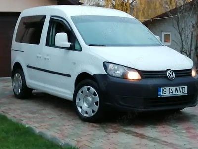 Utilizat 2013 VW Caddy Monovolum | 6.790 EUR (Puțin scump)