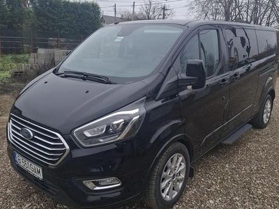Culoarenegru Second-hand 2018 Ford Tourneo Active Van | 17.900 EUR