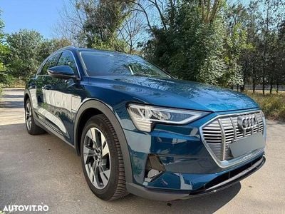Second-hand Audi e-tron Sport 230 kW (313 CP) 2020 Culoarealbastru SUV