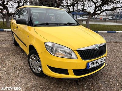 Culoaregalbeuriu Utilizat 2013 Skoda Fabia Elegance Break | 1.900 EUR (Super Preț)