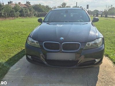 Culoarenegru Utilizat 2009 BMW 318 Break | 3.100 EUR (Preț bun)