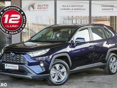 Second-hand Toyota RAV4 Hybrid Active 218 CP (160 kW) 2022 Culoarealbastru SUV