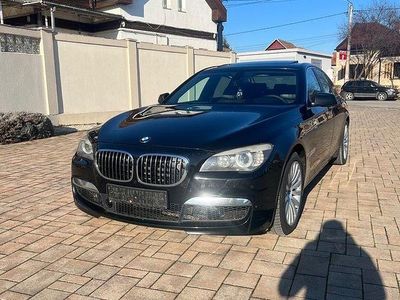 Negru Utilizat 2010 BMW 740 Comfort Edition Berlinǎ | 9.800 EUR