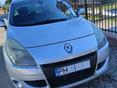 Gri Utilizat 2008 Renault Scénic Monovolum | 3.500 EUR