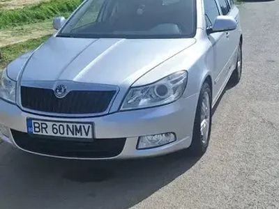 Utilizat 2010 Skoda Octavia Berlinǎ | 5.490 EUR