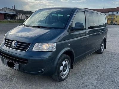 VW Caravelle