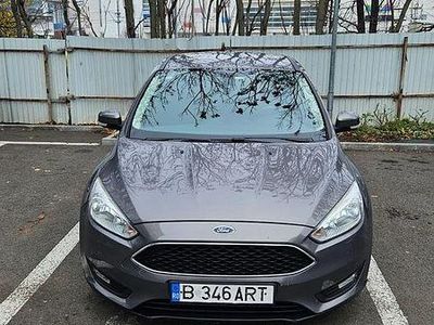 Second-hand Ford Focus Trend 125 CP (91 kW) 2015 Culoaremaro Hatchback