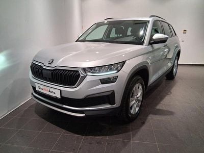 Gri mediu normal Second-hand 2022 Skoda Kodiaq Ambition SUV | 27.800 EUR (Super Preț)