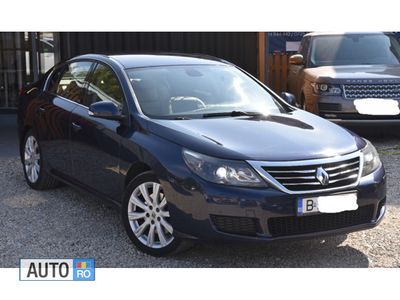 Albastru Utilizat 2011 Renault Latitude Berlinǎ | 5.099 EUR