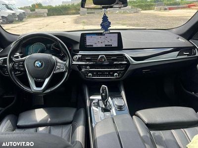 Culoarenegru Utilizat 2017 BMW 530 Sport Line Berlinǎ | 21.999 EUR (Preț bun)