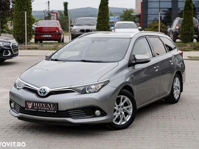 Toyota Auris Hybrid