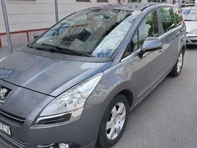Utilizat 2011 Peugeot 5008 Monovolum | 4.150 EUR