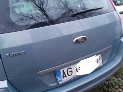 Second-hand Ford Fusion 59 CP (43 kW) 2010 Gri Break