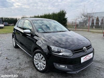 Second-hand VW Polo Style 70 CP (51 kW) 2010 Culoarenegru Hatchback