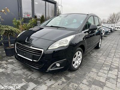 Second-hand Peugeot 5008 114 CP (83 kW) 2014 Culoarenegru Monovolum