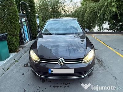 Gri Utilizat 2015 VW Golf VII Hatchback | 8.800 EUR (Puțin scump)