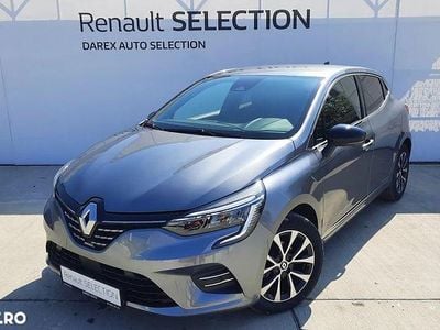 Second-hand Renault Clio V Techno 90 CP (66 kW) 2023 Culoaregri