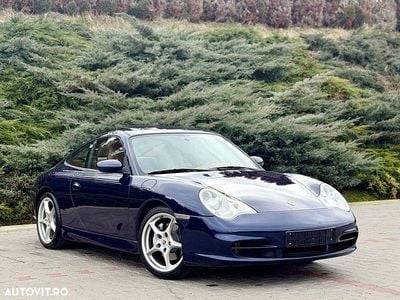 Second-hand Porsche 911 320 CP (235 kW) 2002 Culoarealbastru Coupe