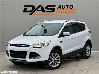 Second-hand Ford Kuga Titanium 180 CP (132 kW) 2015 Culoarealb SUV