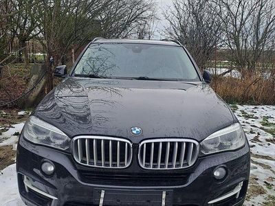 Second-hand BMW X5 Comfort Edition 313 CP (230 kW) 2017 Culoarealb SUV