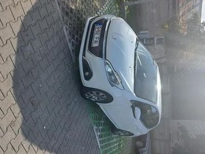 Second-hand Peugeot 208 75 CP (55 kW) 2018 Alb Hatchback