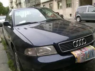 Albastru Utilizat 1997 Audi A4 Berlinǎ | 975 EUR