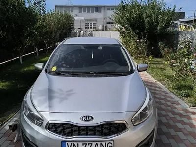 Second-hand Kia Ceed 105 CP (77 kW) 2015 Hatchback