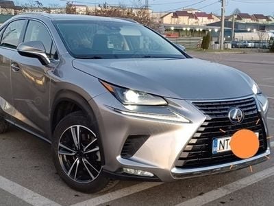 Lexus NX300h
