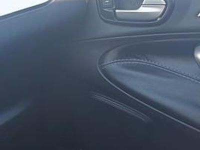 Second-hand Ford S-MAX S 202 CP (148 kW) 2011 Negru Monovolum