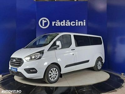 Alb Utilizat 2021 Ford Transit Custom Monovolum | 24.500 EUR (Scump)