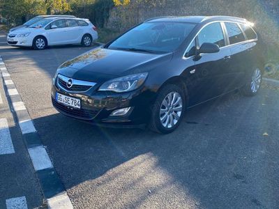 Second-hand Opel Astra 140 CP (102 kW) 2011 Negru Break