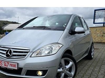 Second-hand Mercedes A150 95 CP (69 kW) 2010 Culoareargint Hatchback
