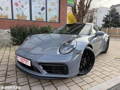 Culoaregri Second-hand 2024 Porsche 911 Carrera 4 GTS Coupe | 147.000 EUR