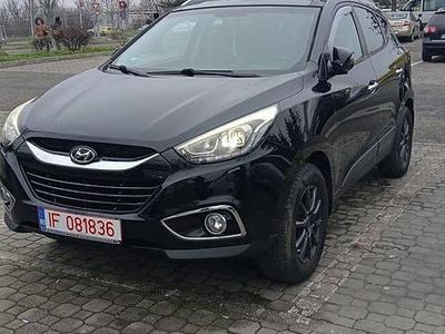 Second-hand Hyundai ix35 Comfort 163 CP (119 kW) 2015 Culoarenegru SUV