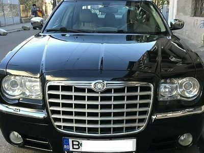Second-hand Chrysler 300C 245 CP (180 kW) 2005 Negru Berlinǎ